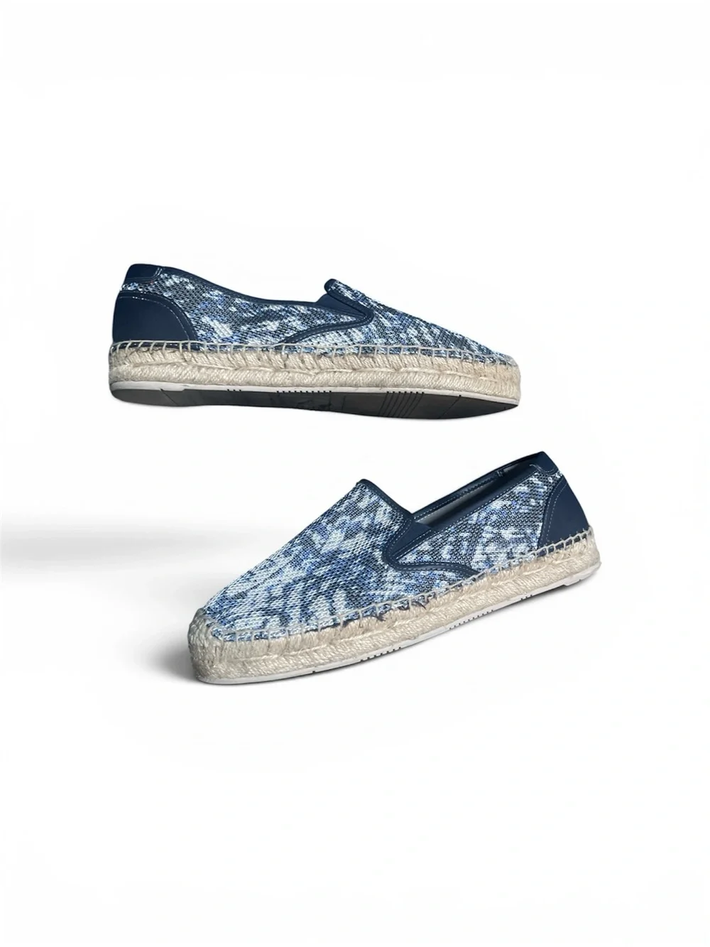 Slip-On woman Espadrilles in Blue and White